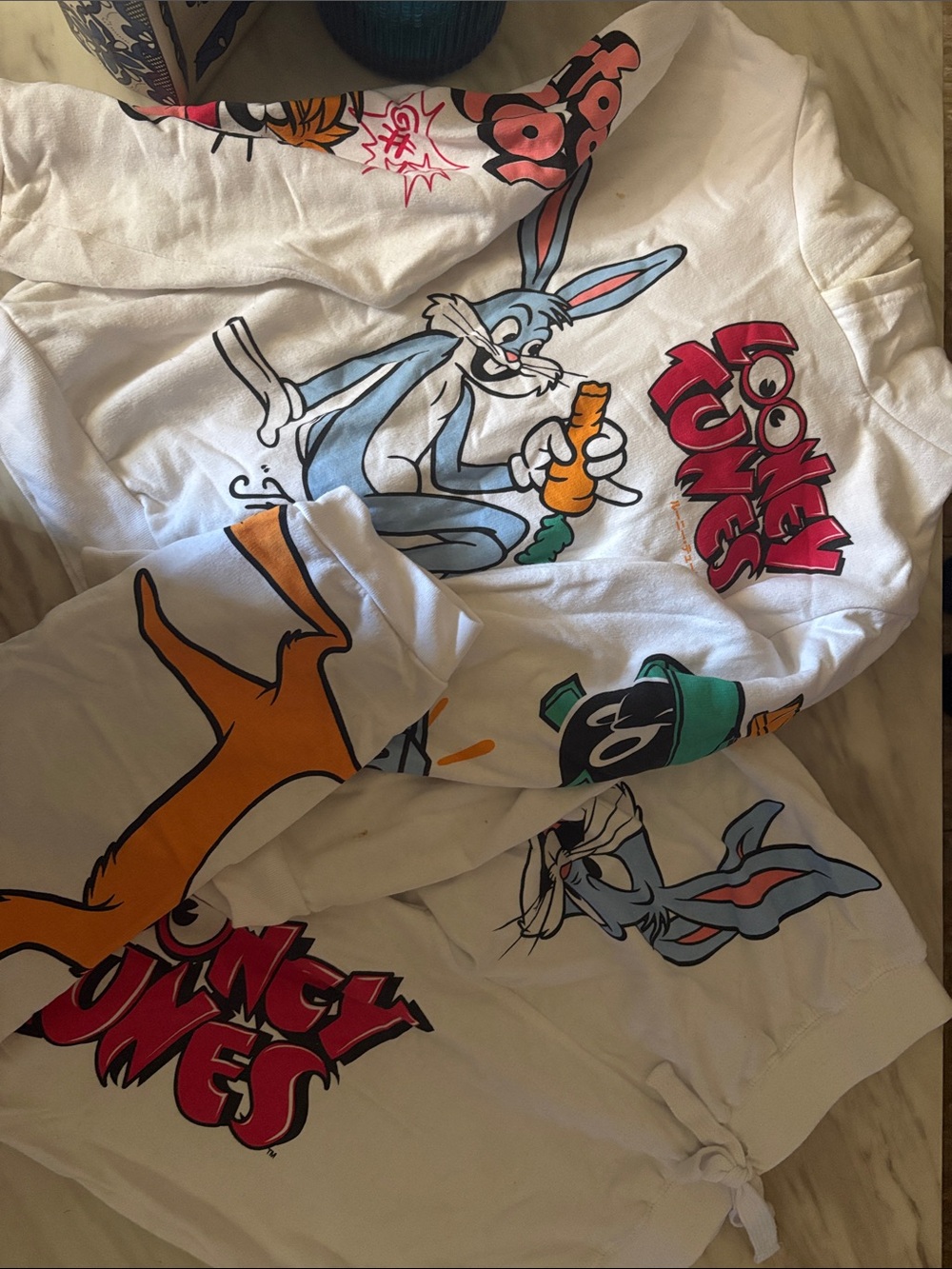 Warner Bros. White Kids Looney Tunes Graphic Sweatshirt